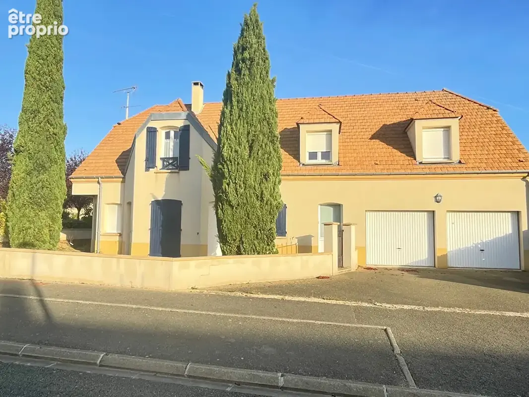 Maison à MAINTENON