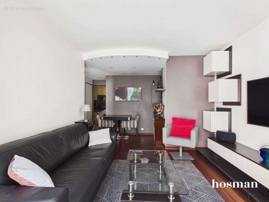Appartement à PARIS-10E