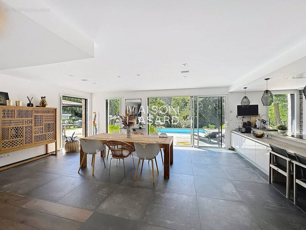 Maison à TALMONT-SAINT-HILAIRE