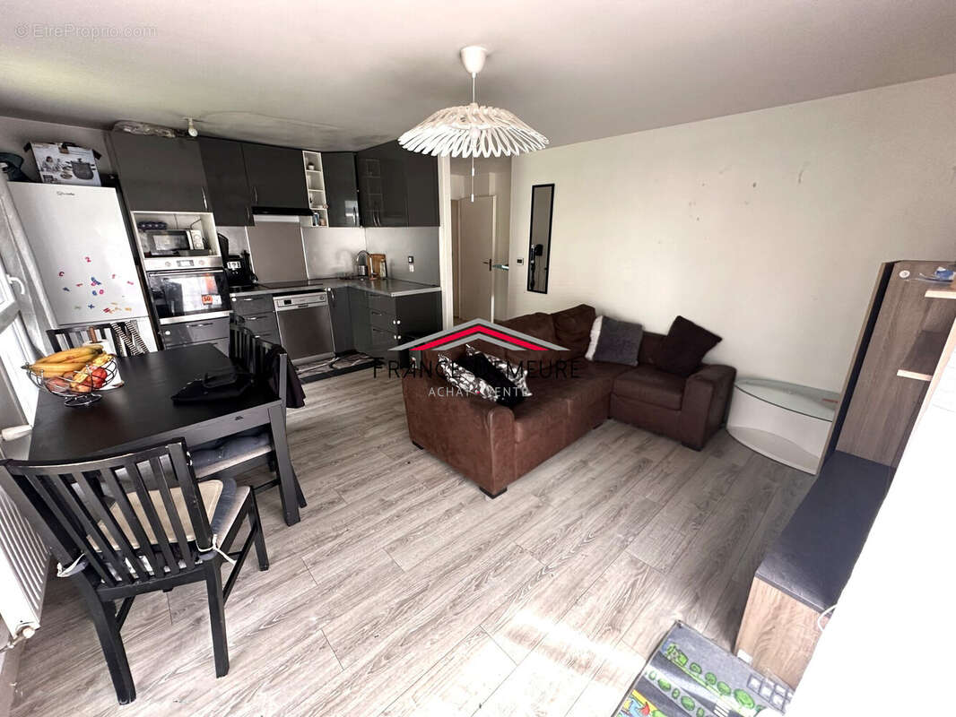 Appartement 72 m² à Franconville  - photo 5