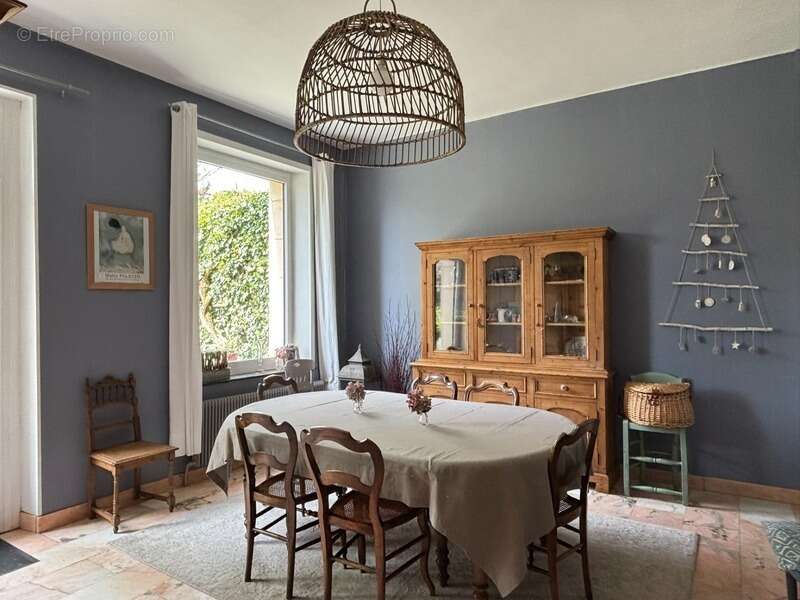 Maison à LA CAPELLE