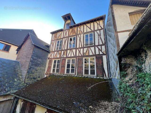 Appartement 250 m² à Bernay  - photo 6