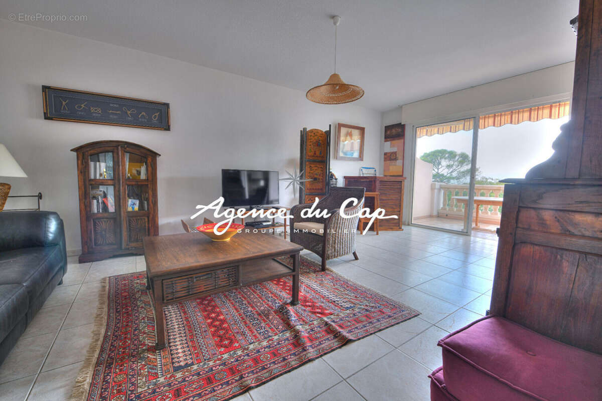 Appartement à SAINT-RAPHAEL