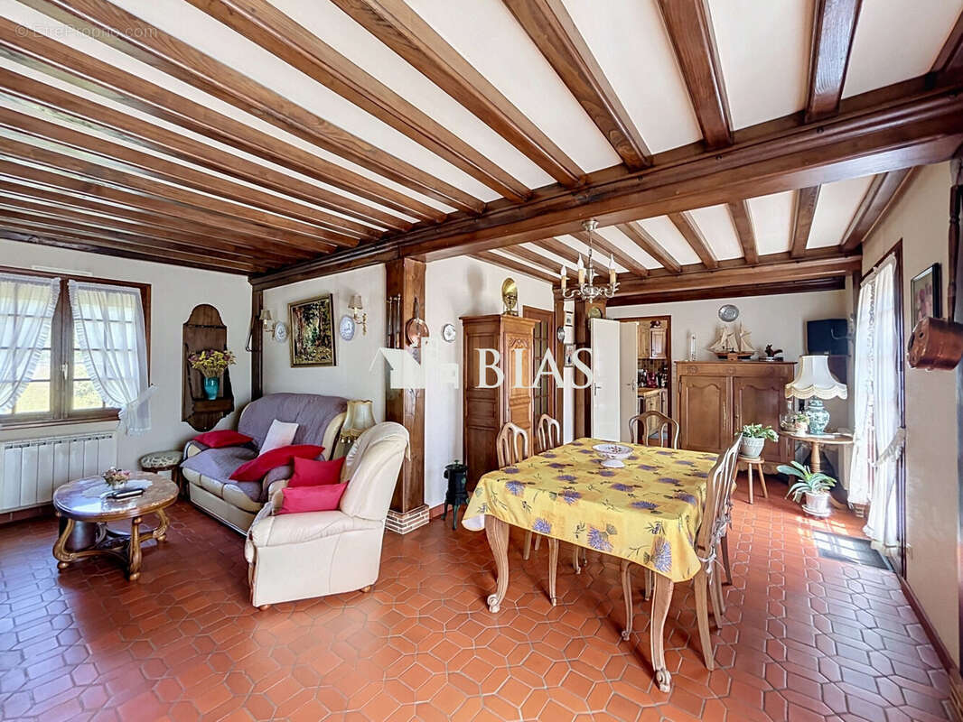 Maison 98 m² à Tordouet  - photo 2
