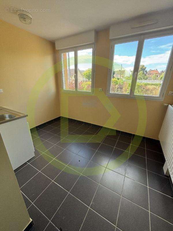 Appartement à CHENERAILLES