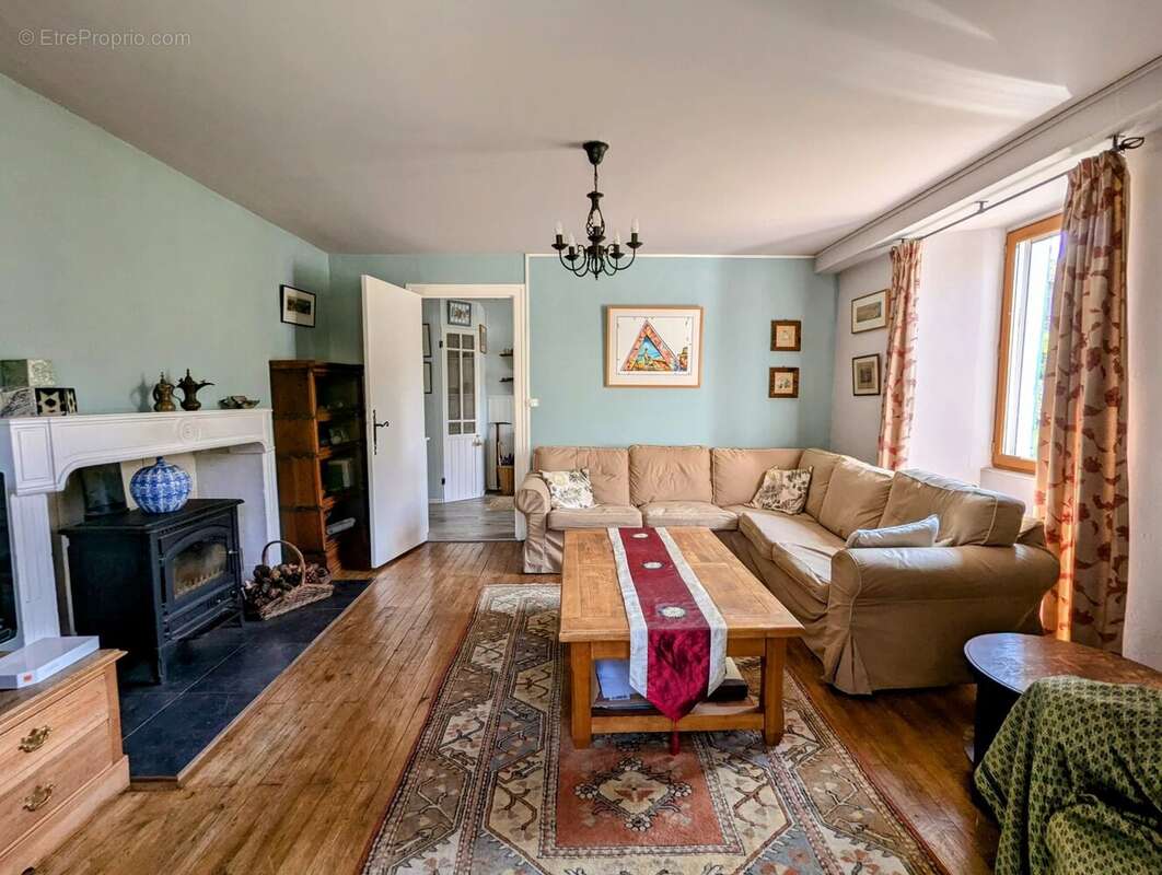 Maison à MONTJEAN