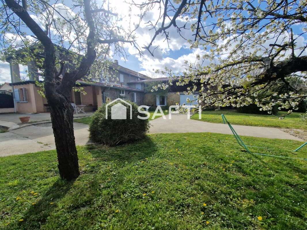 Photo 2 - Maison à ALAN