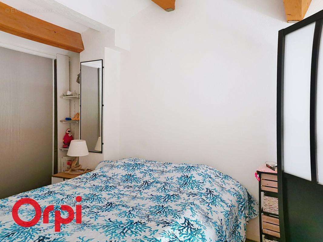 Superbe vue mer – appartement t2 de 45 m² à bandol - stationnement privatif - photo 6
