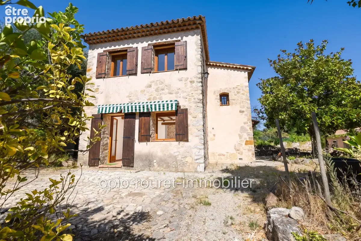 Maison 4 pièces 117 m² à vendre à Le Rouret (06650) - photo 2