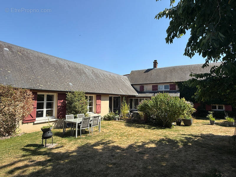 Maison à GRISY-LES-PLATRES