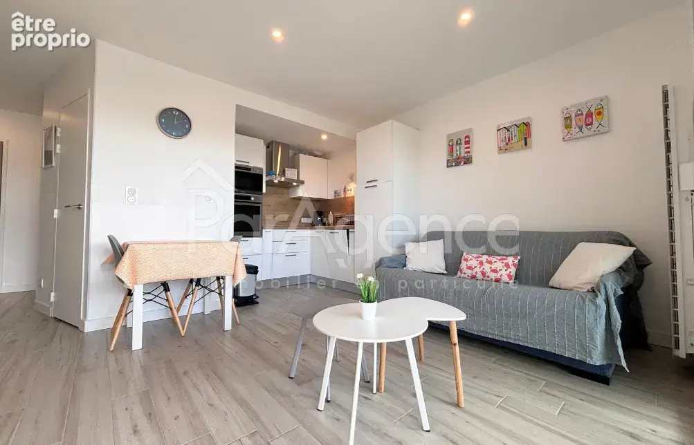 Appartement avec grande terrasse   Centre-ville de Royan - photo 7