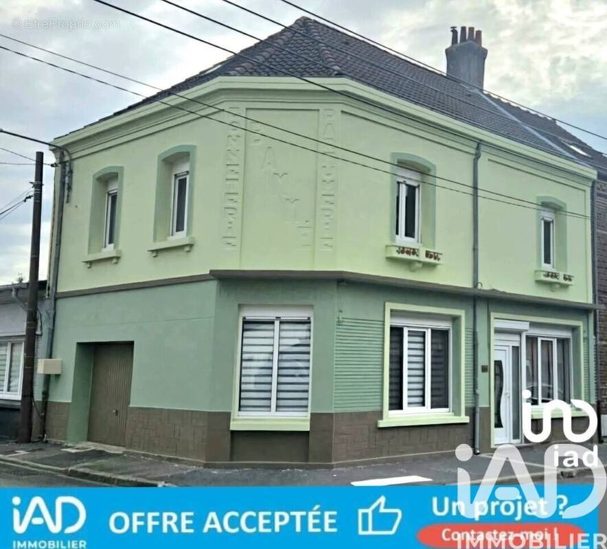 Photo 1 - Maison à ANNEZIN