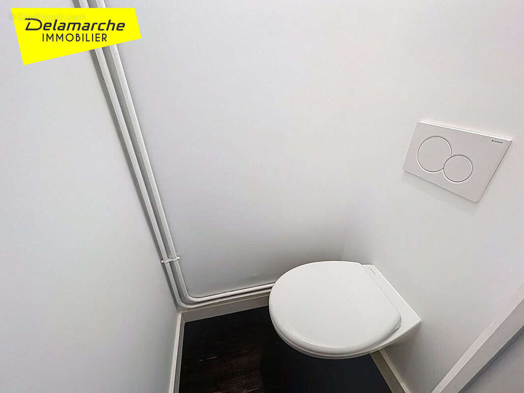 A vendre appartement 1 pièce 30.80 m² centre-ville de Granville avec ascenseur - photo 7