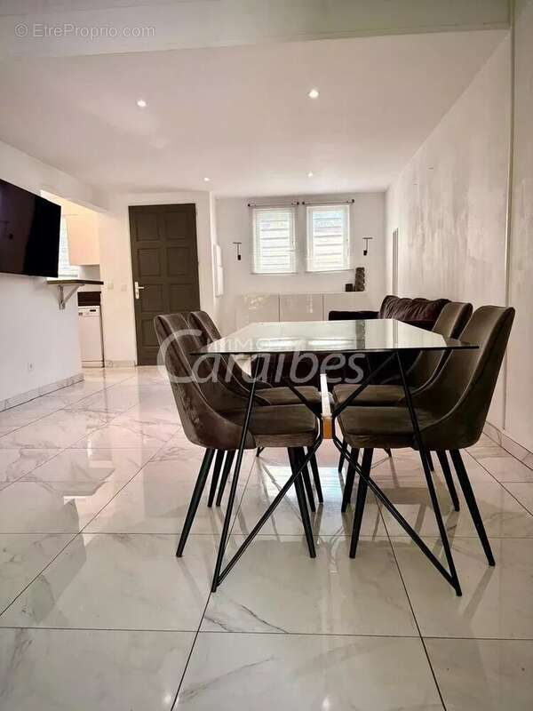 Appartement à SAINT-MARTIN