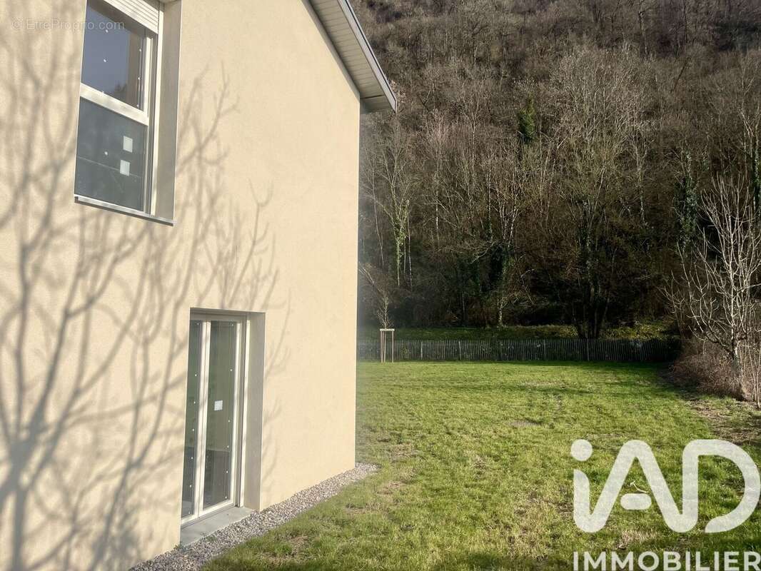 Photo 8 - Maison à COGNIN-LES-GORGES