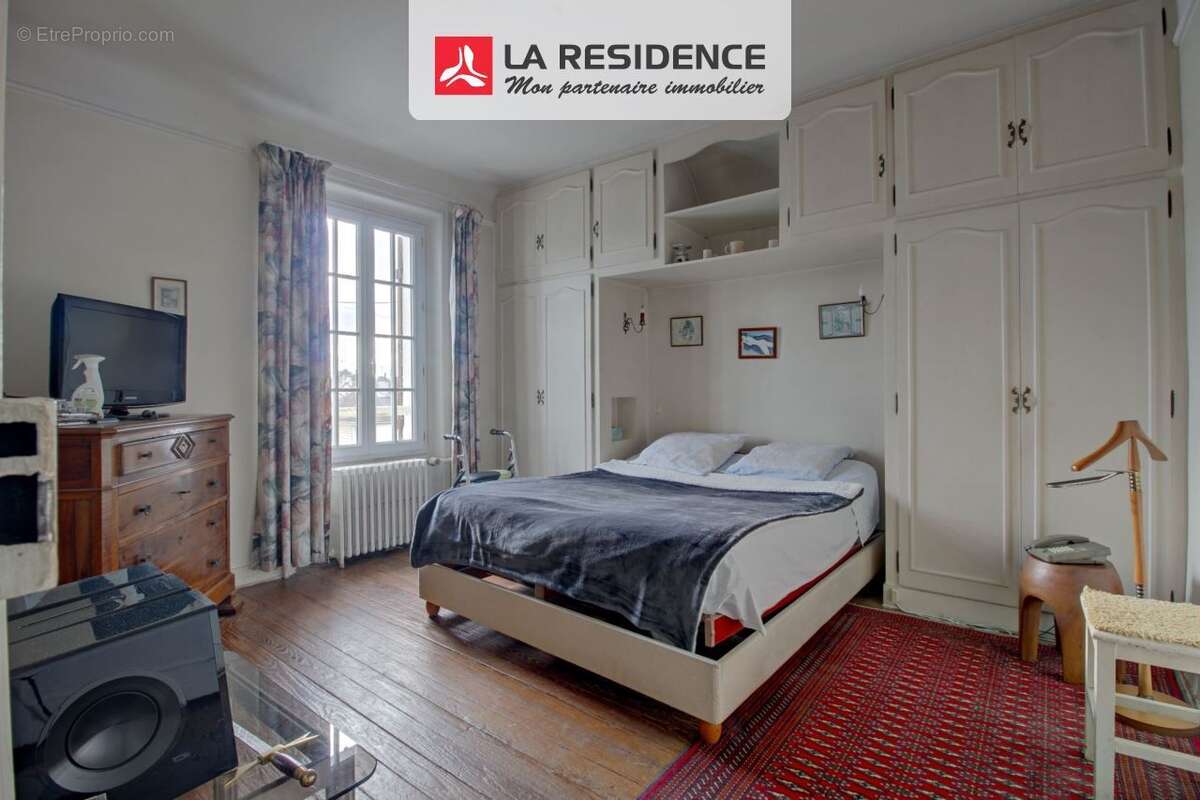 Maison 151 m² à Sartrouville  - photo 9