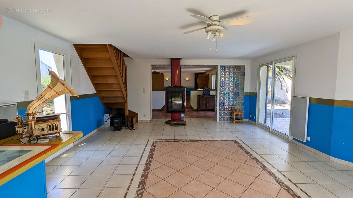 Maison à SAINT-GEORGES-DE-DIDONNE