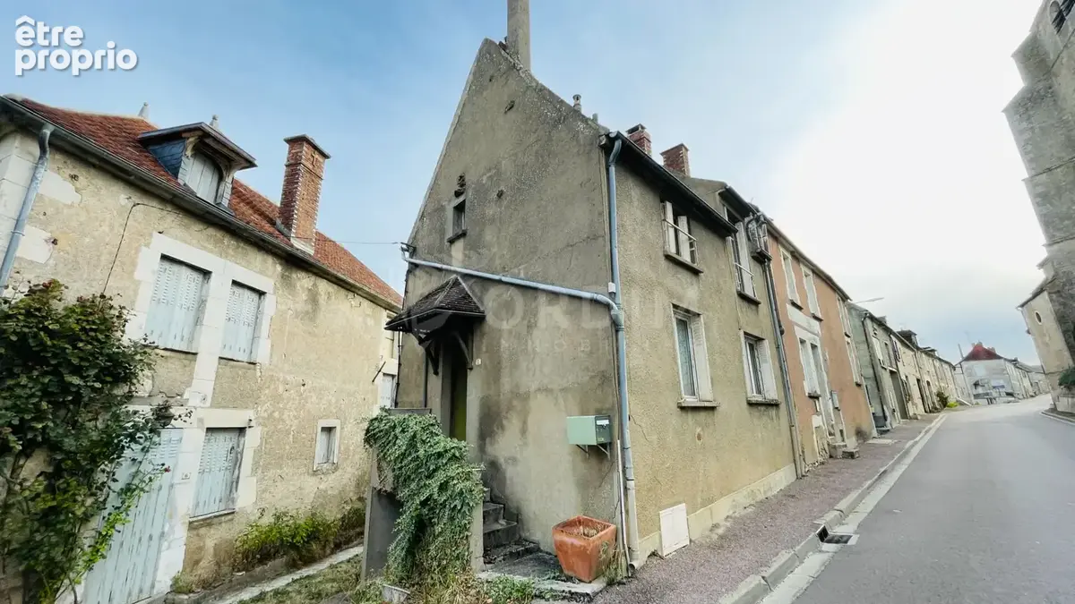 Maison de village à rénover avec terrain de loisirs - photo 11