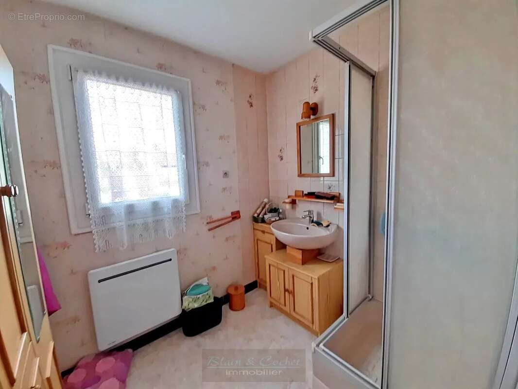 Maison à CHALETTE-SUR-LOING