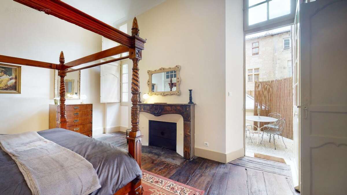 Appartement Périgueux 143 m2 dans hôtel particulier - photo 13