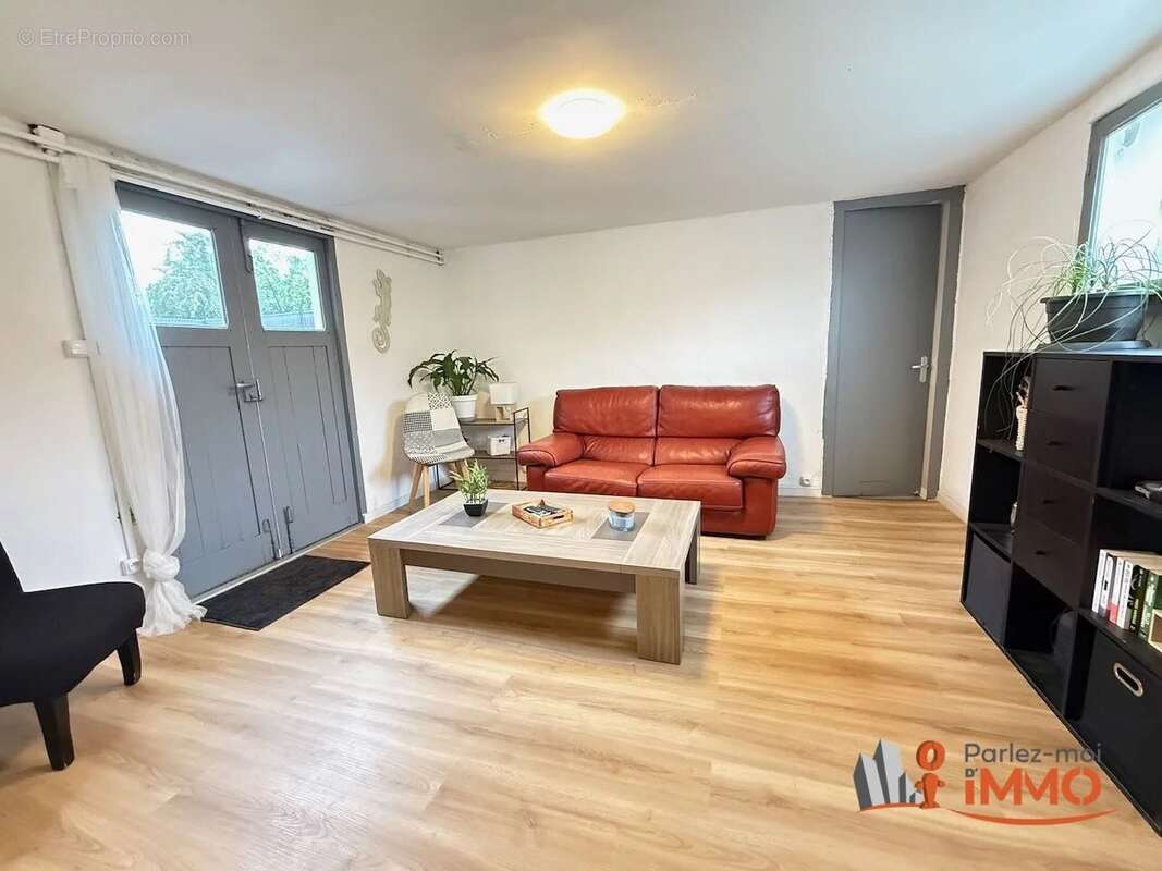 Maison à LA TALAUDIERE