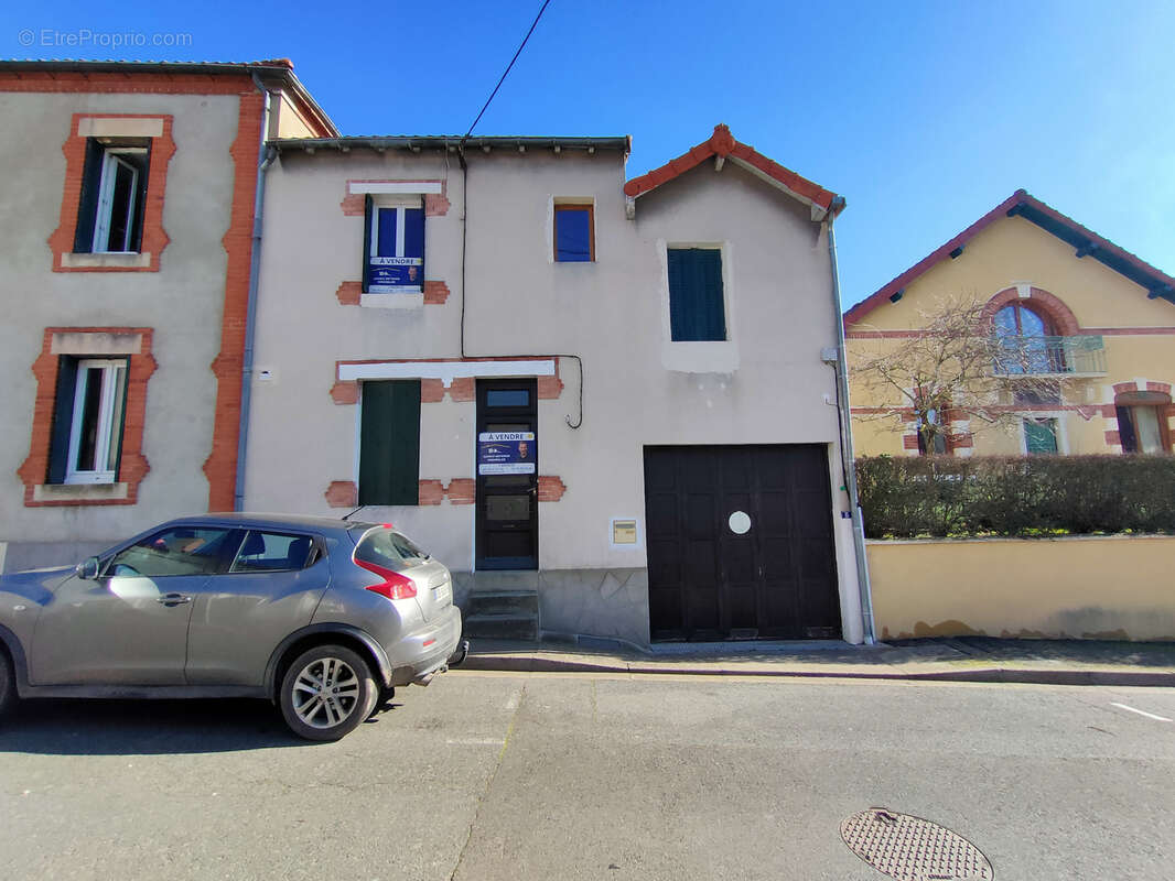 Maison à VARENNES-SUR-ALLIER