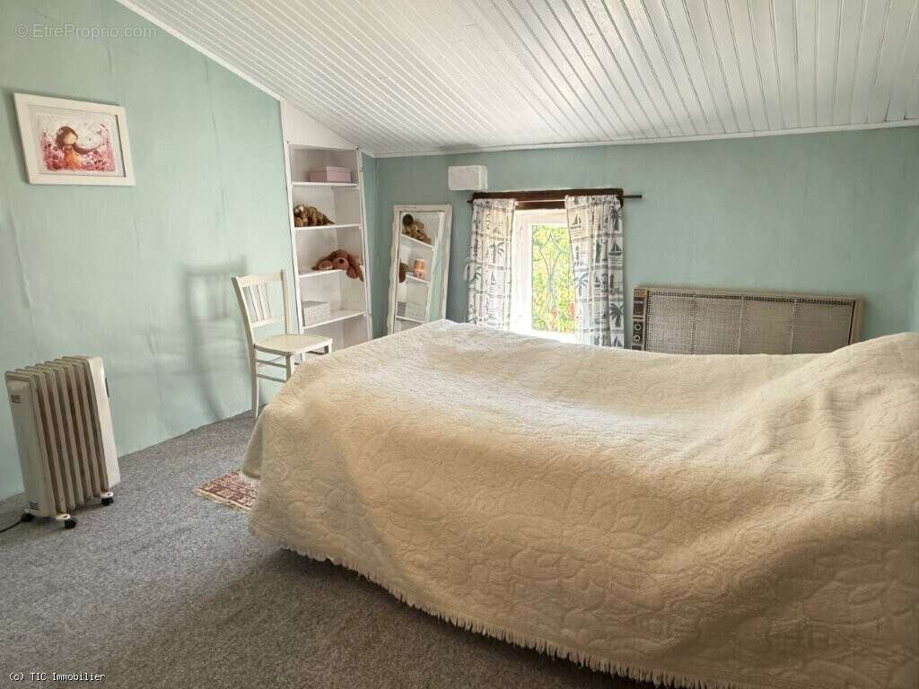 Maison à RUFFEC