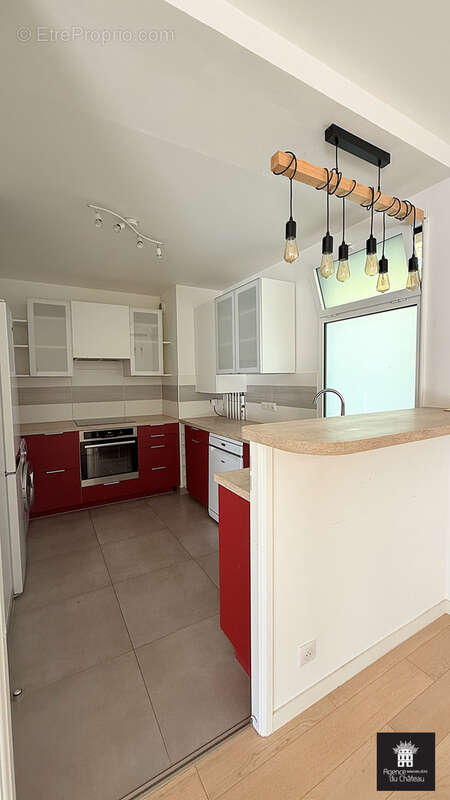 Commerce à VERSAILLES