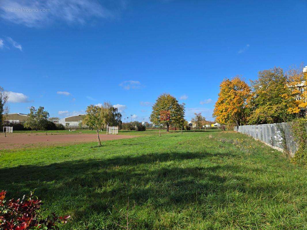 Appartement à GRIGNY