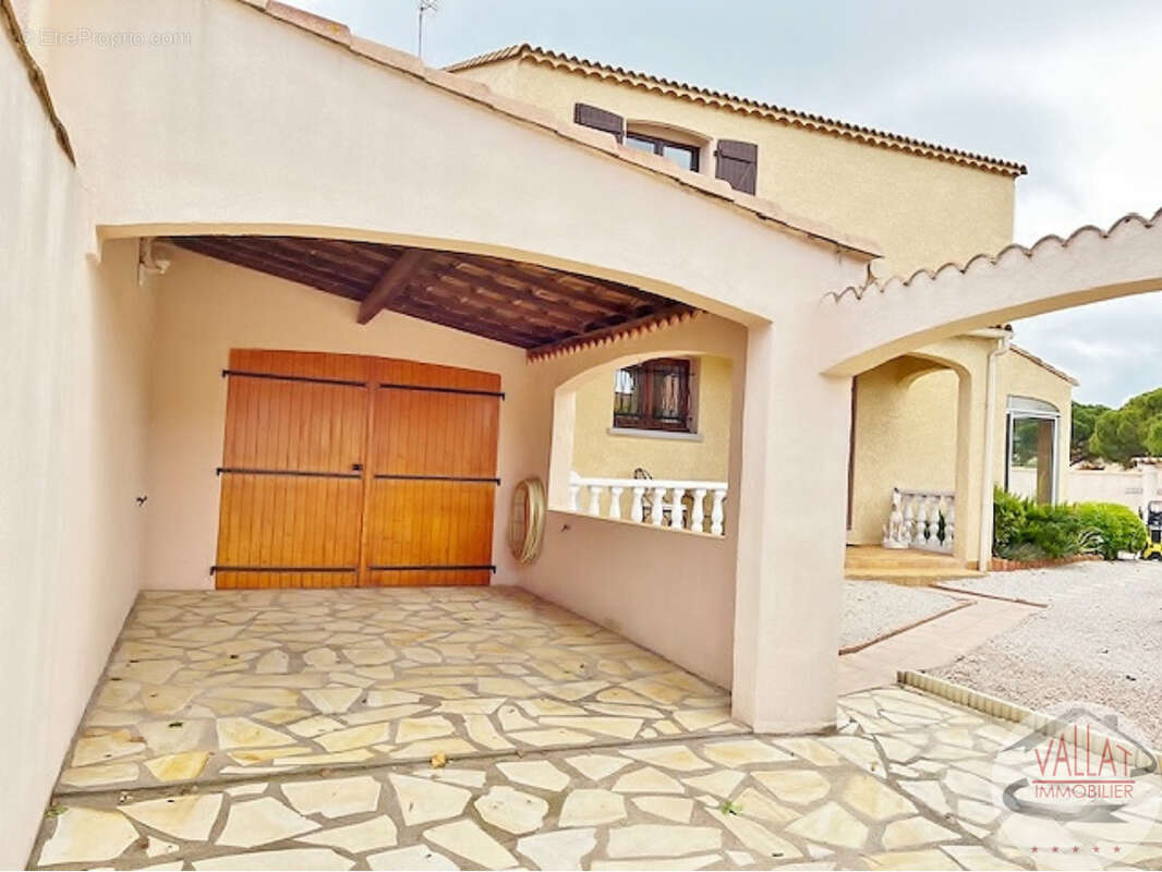 Villa T4 avec piscine dans quartier pavillonnaire agréable ! - photo 23