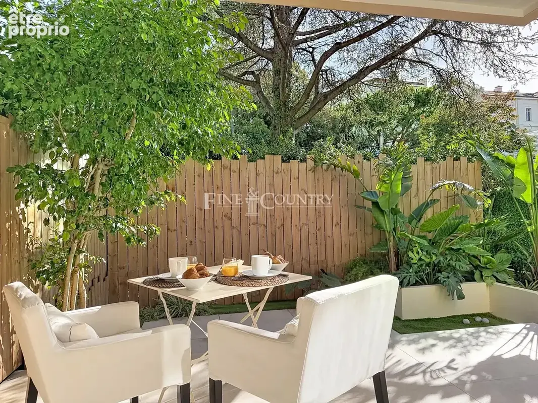 Vente appartement 3 pièces avec jardin  Cannes - photo 3