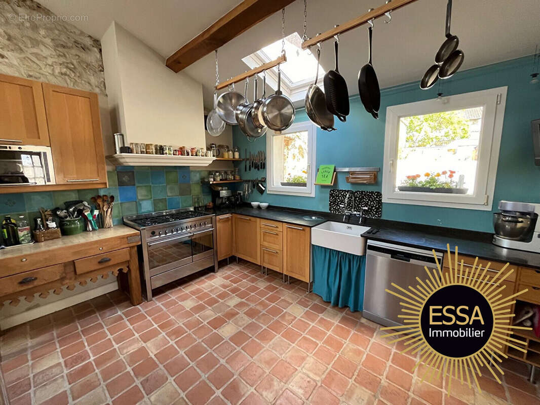 Maison à CRESPIERES