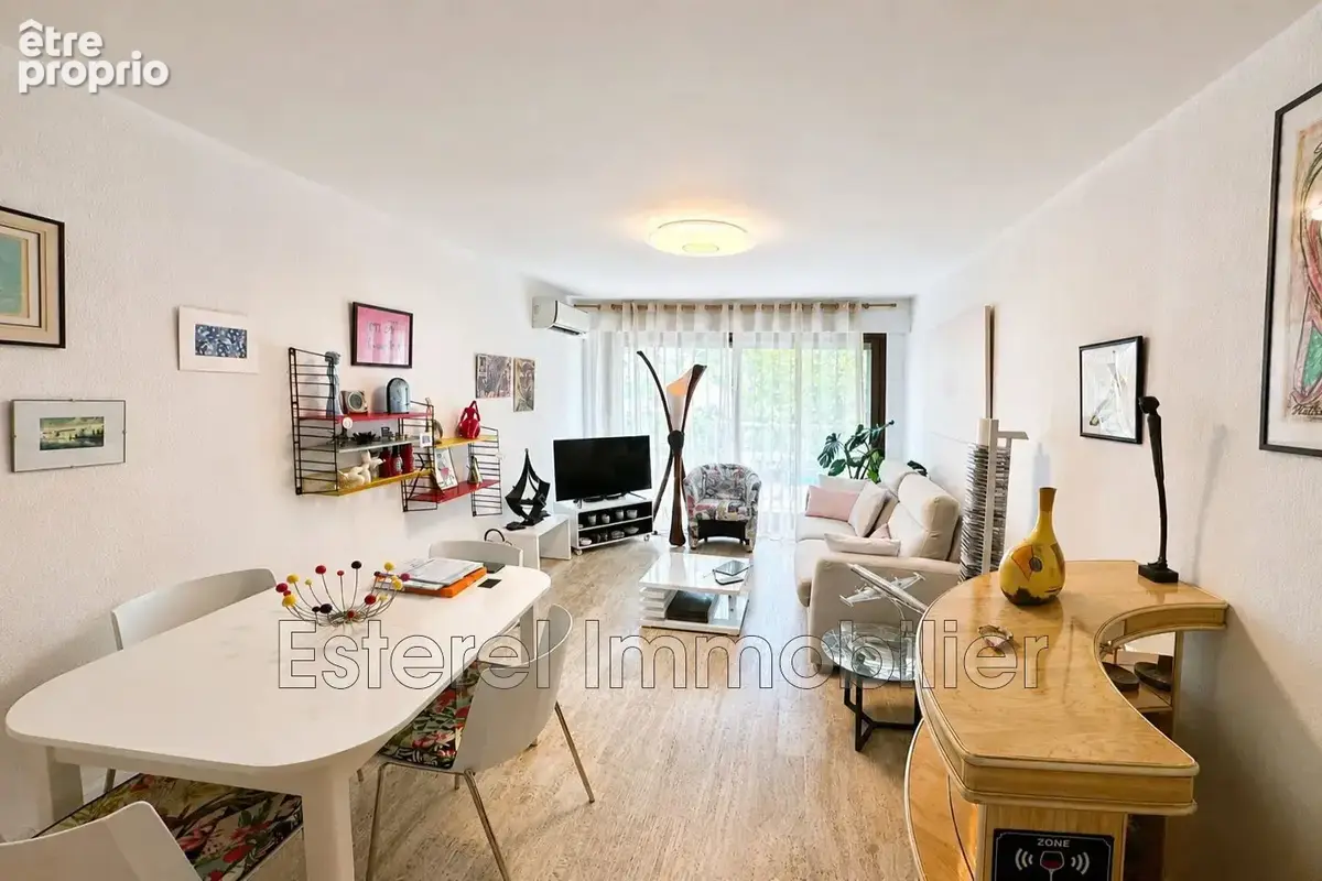 Appartement 2 pièces 50 m² à vendre à Cannes (06400) - photo 2