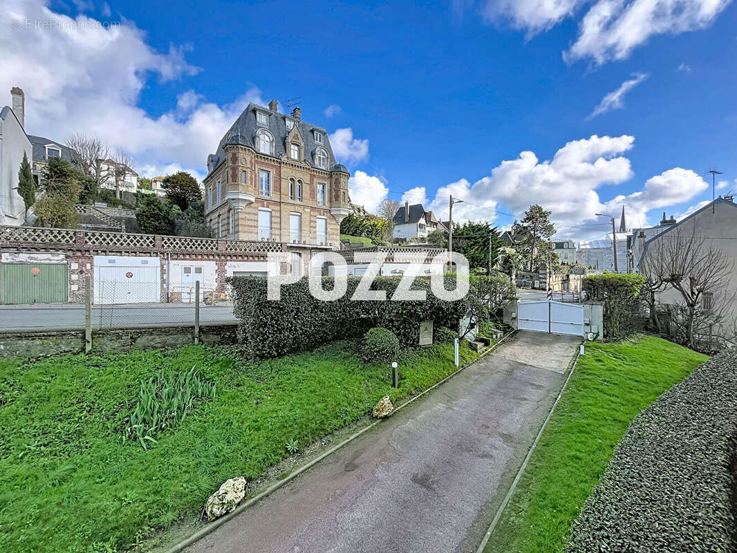 Appartement à TROUVILLE-SUR-MER