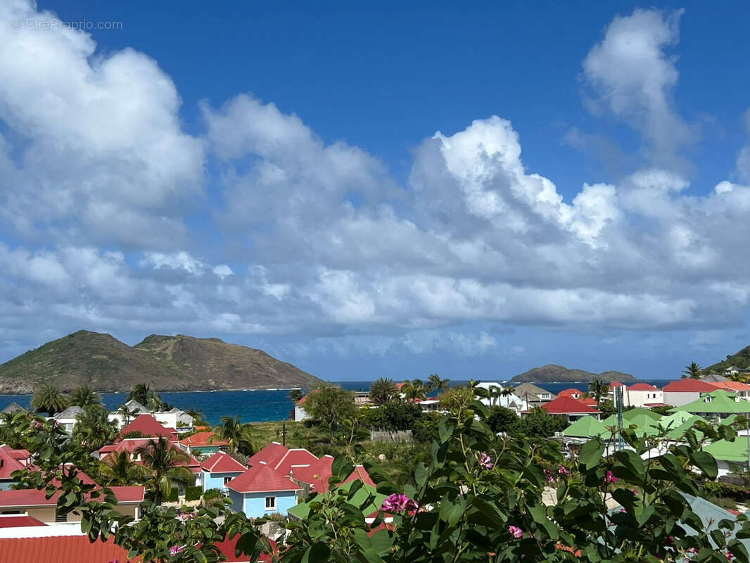Maison à CAPESTERRE-BELLE-EAU