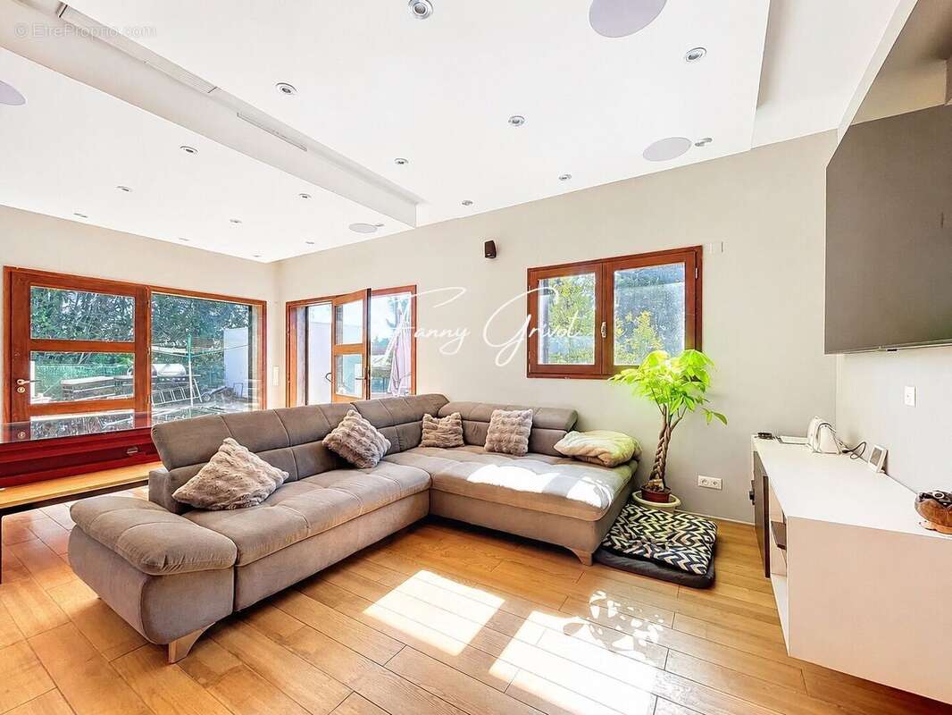 Maison 89 m² à Ille-Sur-Tet  - photo 4