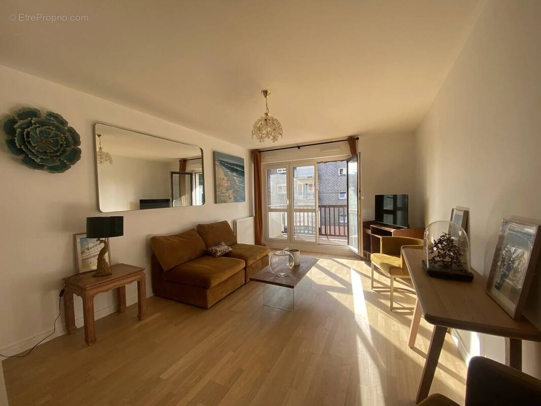 Appartement à TROUVILLE-SUR-MER
