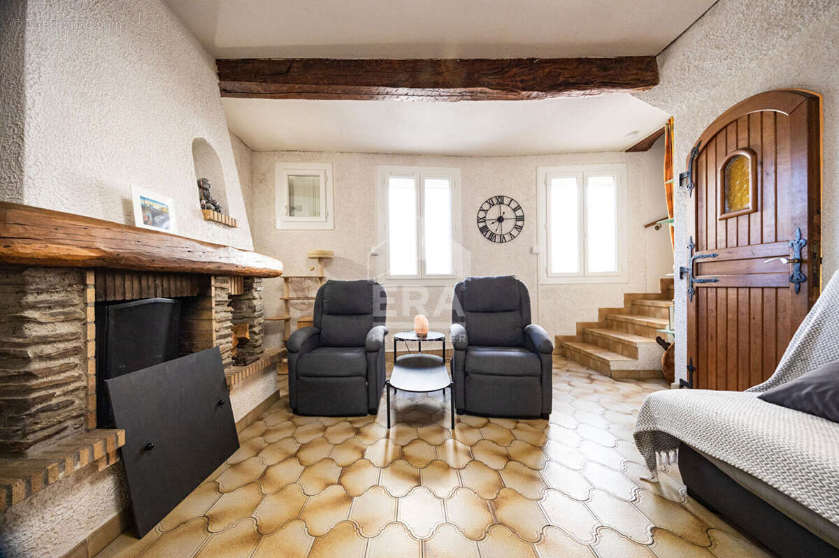 Maison à VILLELONGUE-DE-LA-SALANQUE