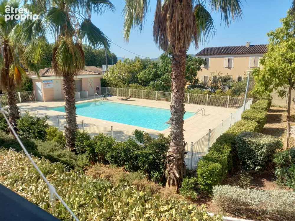 Appartement à LE LUC
