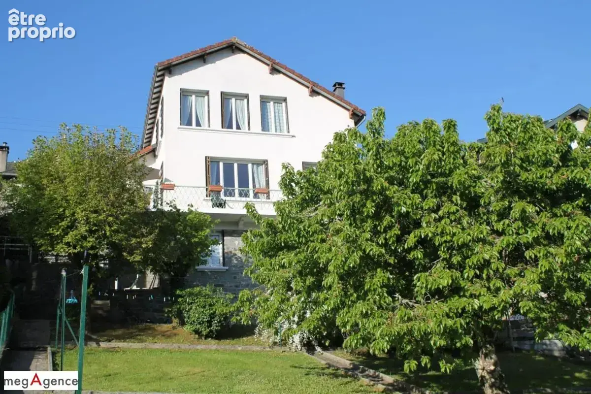Maison en position dominante 5 chambres - 3 garages - photo 4