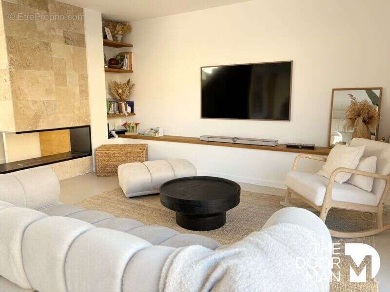 Maison à LES SORINIERES