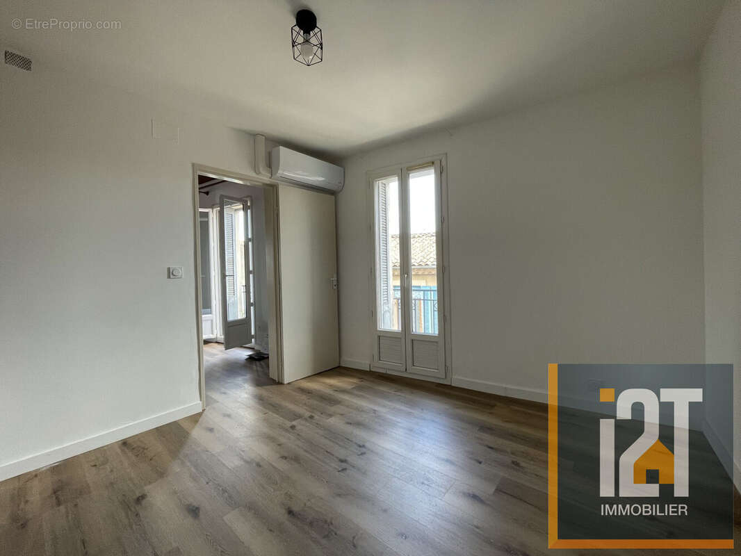 Appartement à NIMES