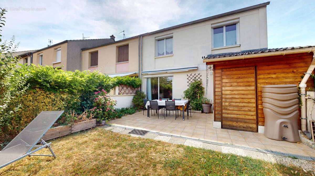 Maison 4 chambres avec jardin et garage - photo 19