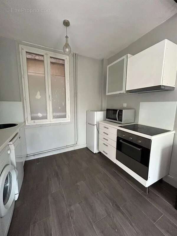 Appartement à PARIS-19E