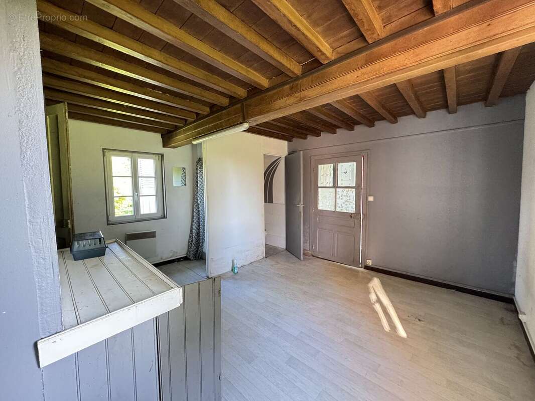 Maison 60 m² à Erches  - photo 7