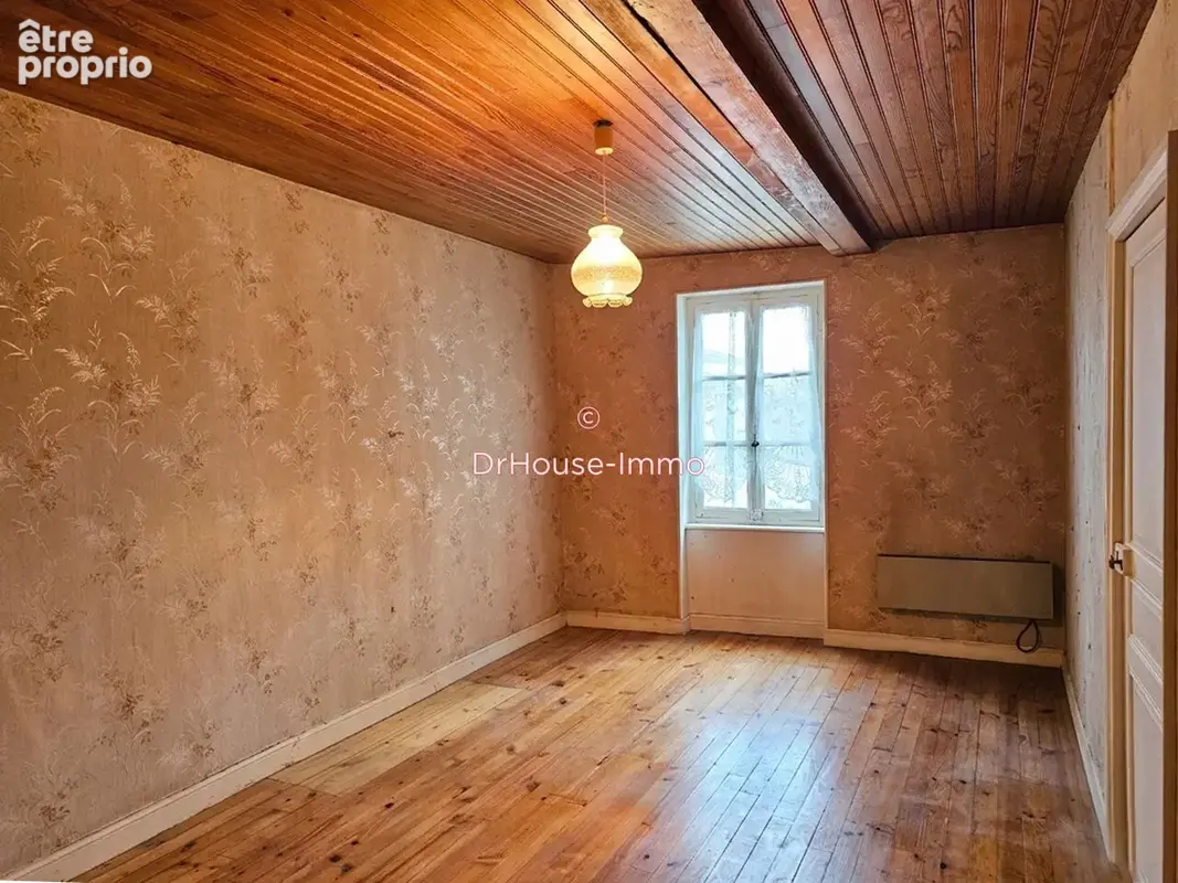 Maison 97 m² à Menetrol  - photo 24