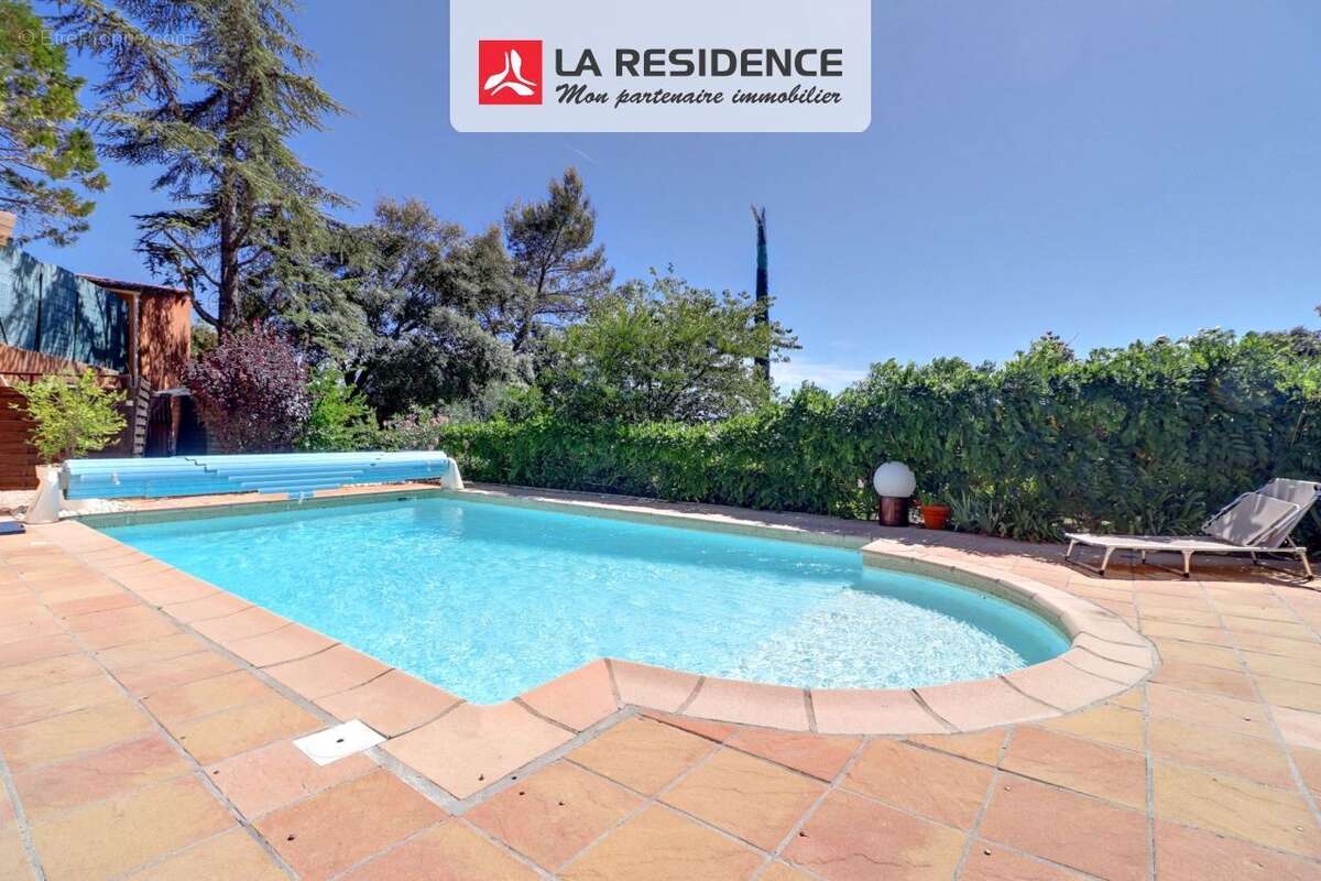 Maison 153 m² à Taradeau  - photo 3