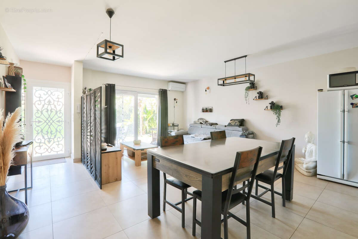 Appartement à CAGNES-SUR-MER