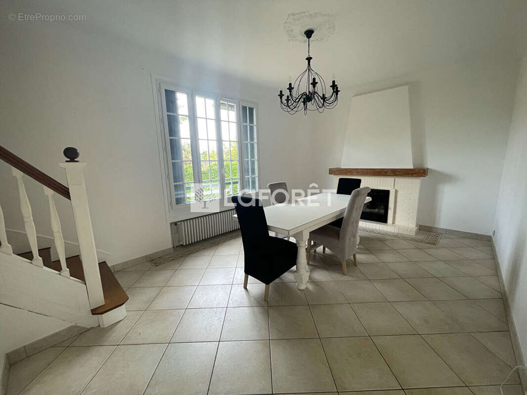 Maison à PORCHEVILLE