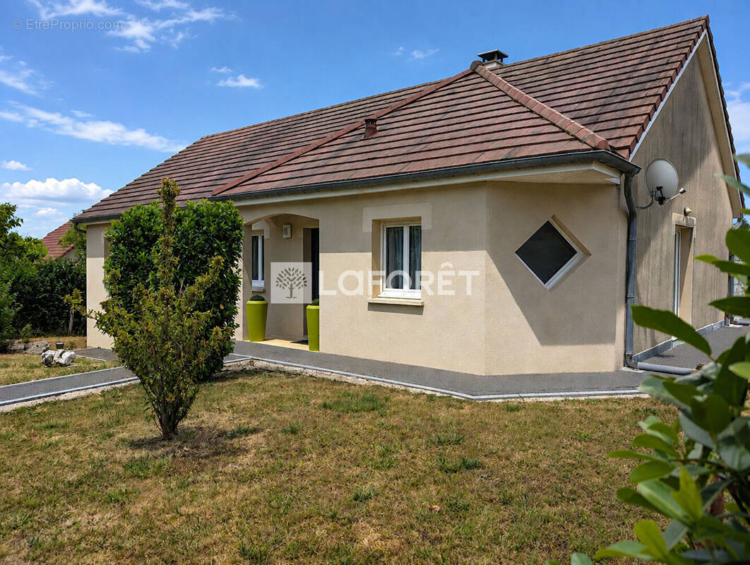 Maison à GENDREY